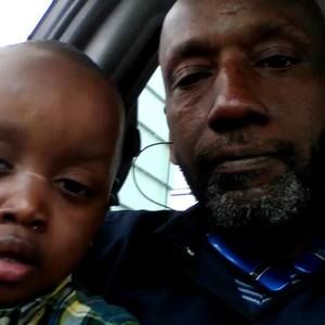 Meet your Posher, Kenneth